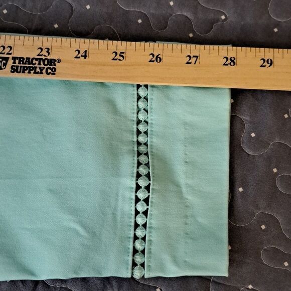 Crown & Ivy pull on pants size 6 - Picture 6 of 6